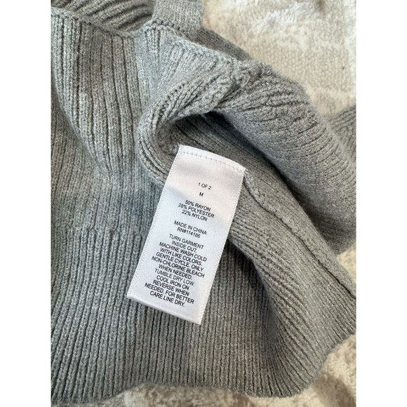 BUNDLE DEAL 🌸 2 for $15 NWOT Women’s Ribbed Grey Tank Top Size M - Picture 5 of 5